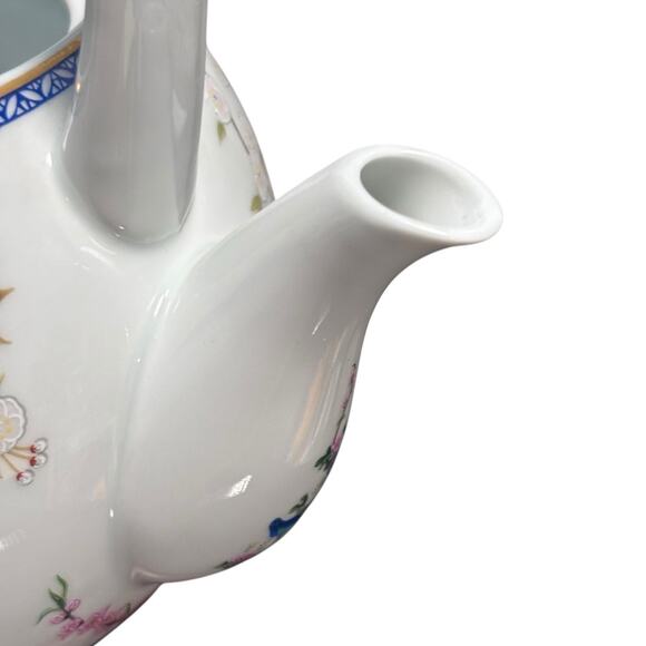 Vintage 1983 Franklin Mint Hand Painted Japan Porcelain Tea Pot with Stand - Picture 9 of 12